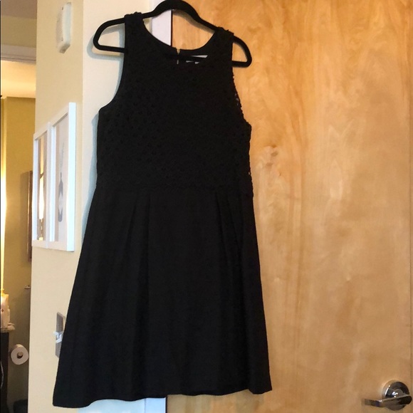 LOFT Dresses & Skirts - Black Linen detailed LOFT dress